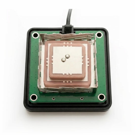 Kalmix SCOUT PRO internal GNSS antenna board showing patch antenna