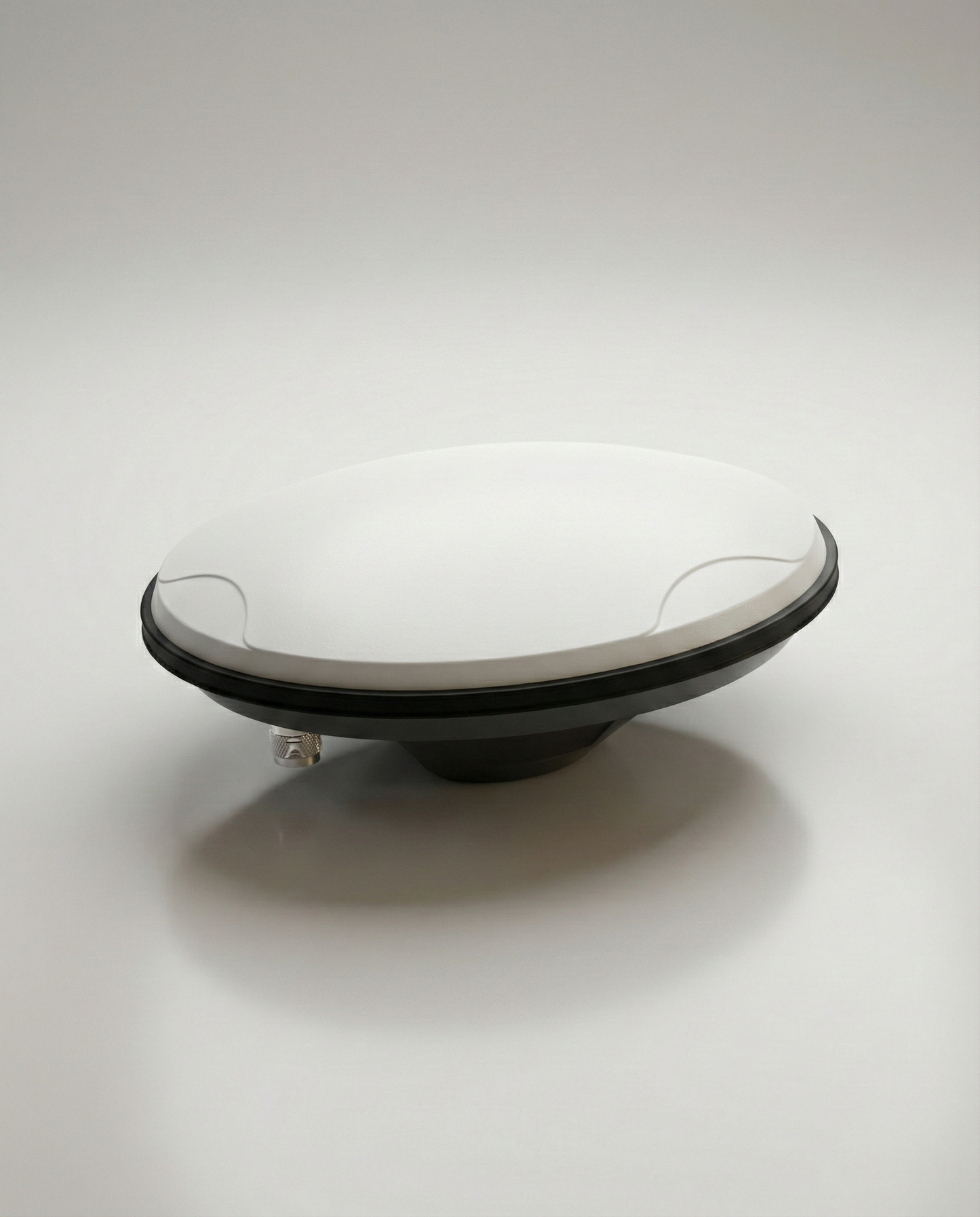 Kalmix™ ZENITH High-Precision GNSS/GPS Surveying Antenna – Full-Band L1/L2/L5/E6